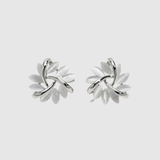 Elisa – Elegantní náušnice ve tvaru květiny