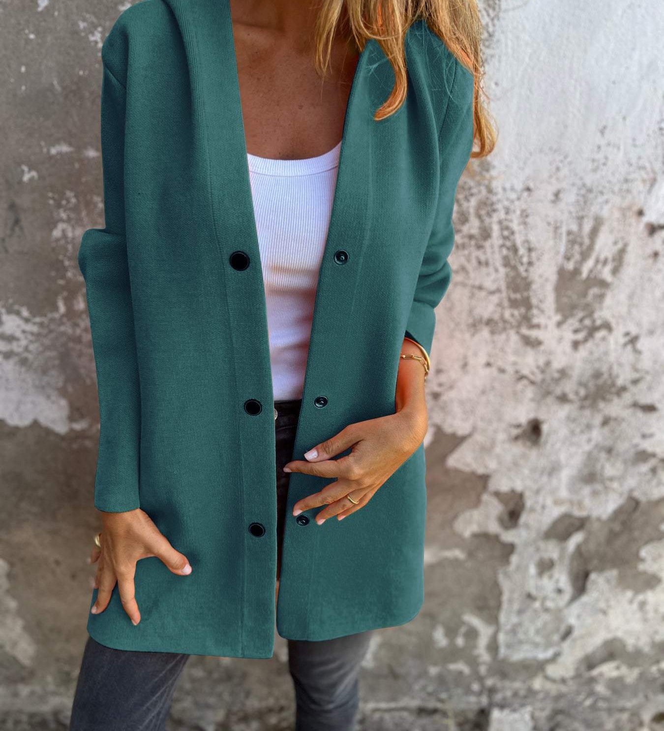 Adelina | Svetřík s knoflíky a kapucí