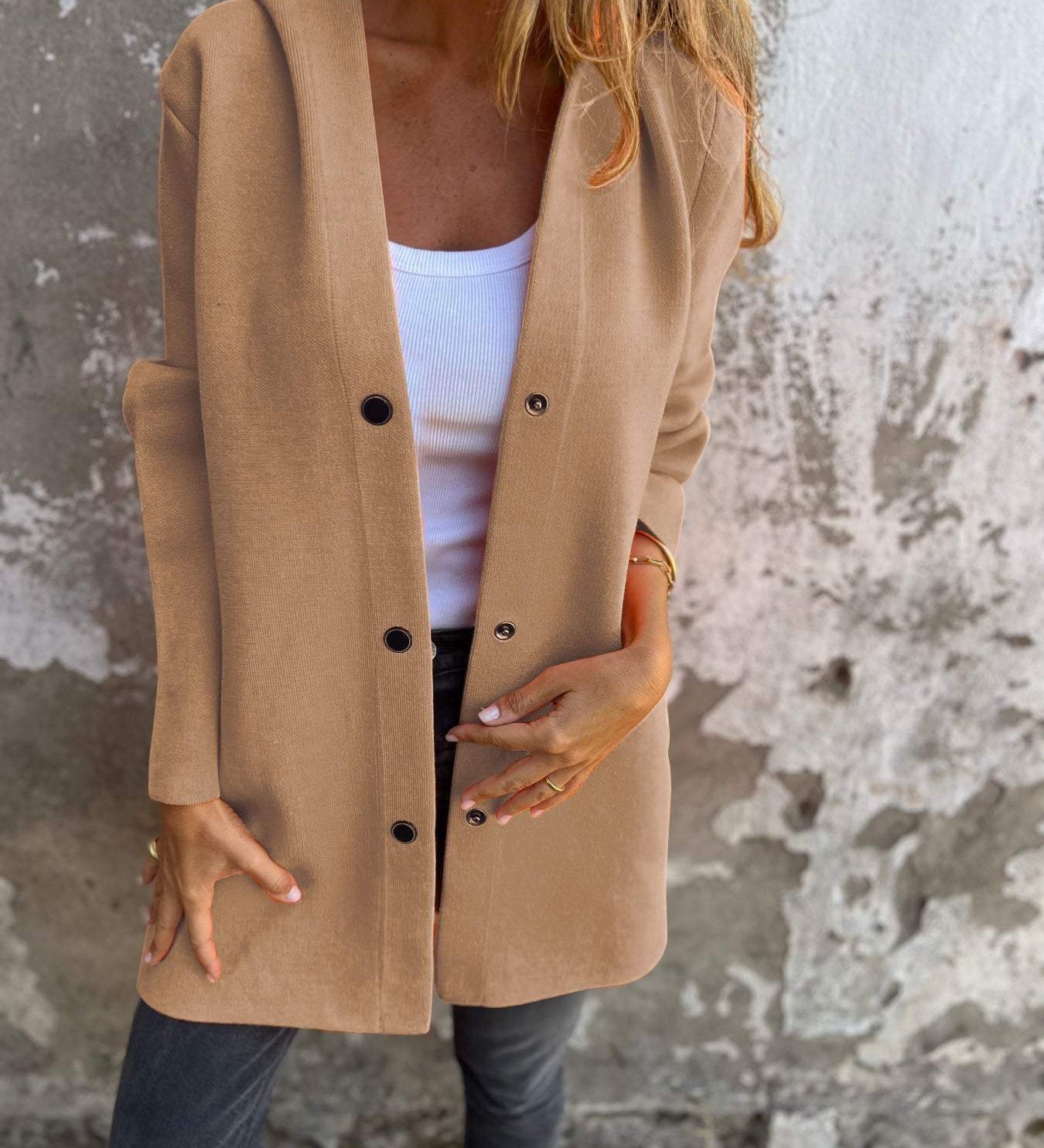 Adelina | Svetřík s knoflíky a kapucí