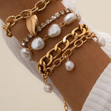 Sada náramků s kovovým řetězem a perlami