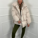 KARLY - Krátká péřová bunda s opaskem