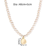 Náhrdelník s velkými perlami ve tvaru hvězdy