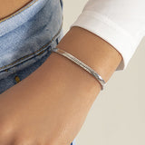 Plochý hadí kostní náramek