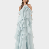 Maxi šaty s romantickým nádechem a aristokratickým stylem